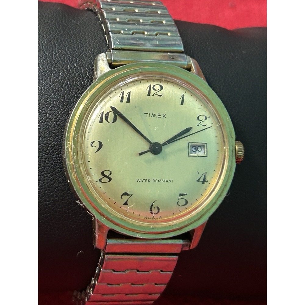 Vintage Men's 1970's Timex 35mm - Gold Tone Manual Date Time Wind Rare Working - Picture 3 of 13